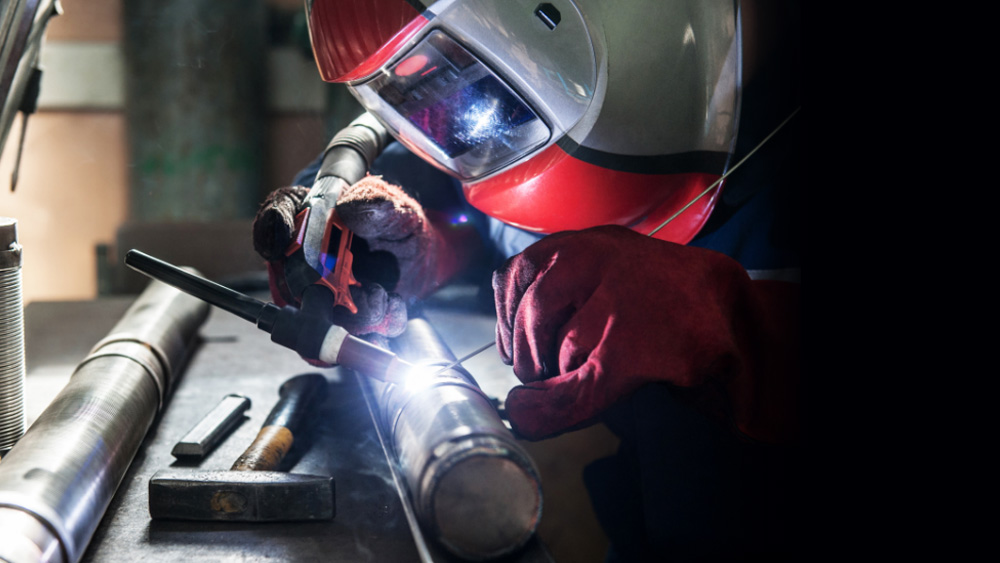 What is the best gas for TIG welding stainless steel?
